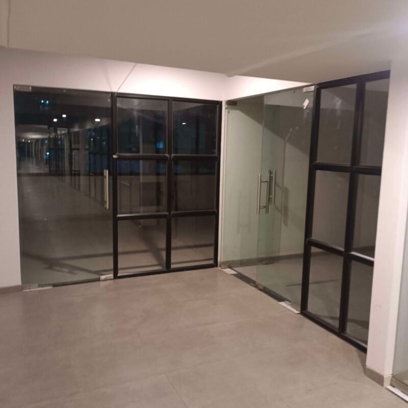 frame-thoughened-glass-partition-scaled