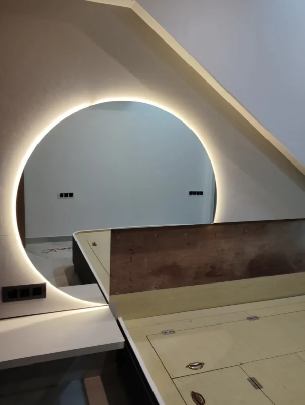 round led mirror by baneshwari enterprise