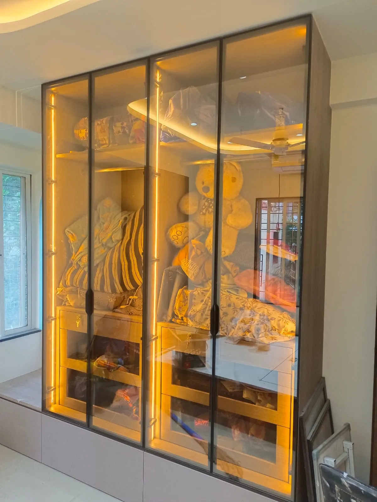 waredor aluminium profile door by baneshwari enterprise