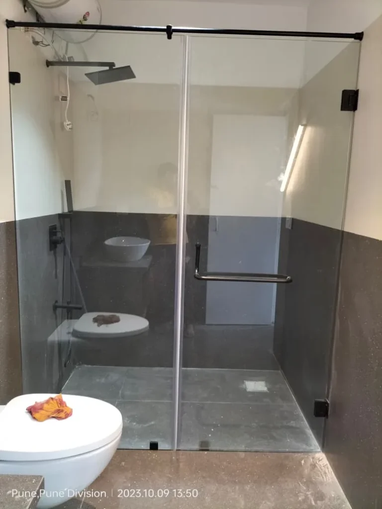 shower cubicle glass parttion