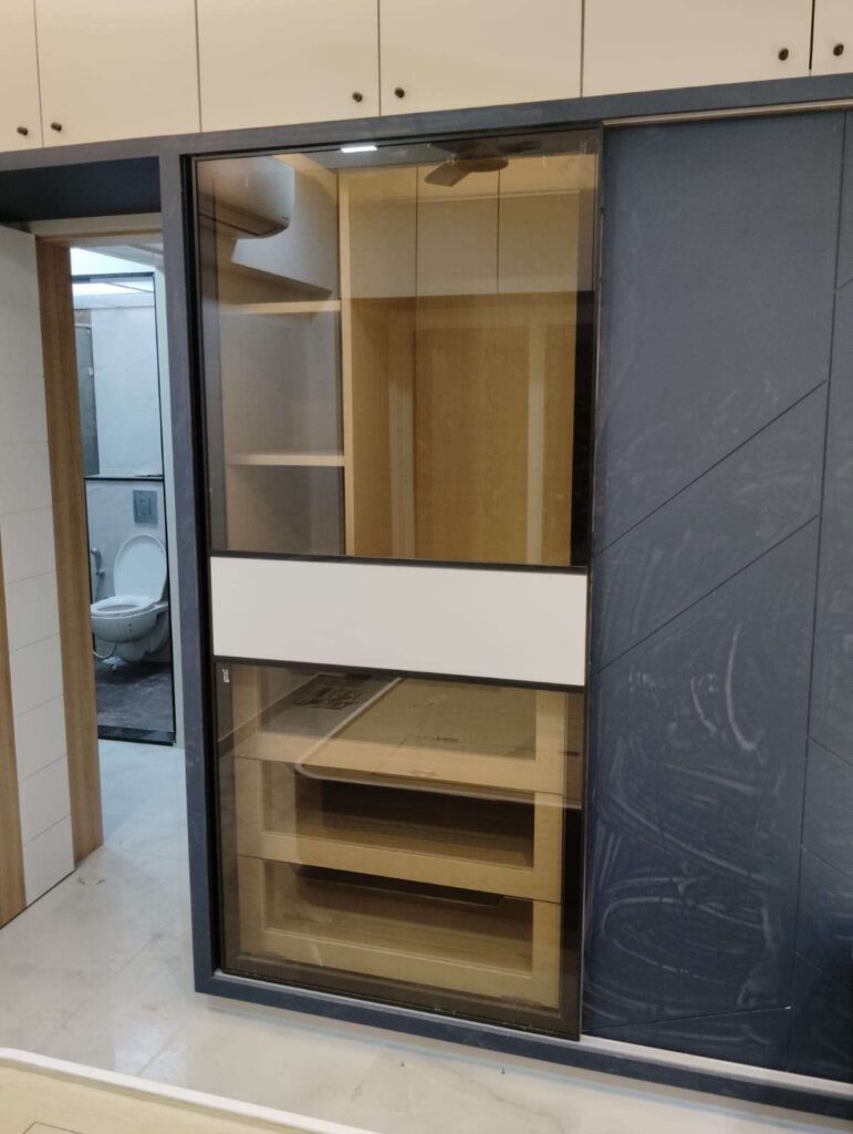 profile-slider-door-for-wardrobe-in-pune.jpeg